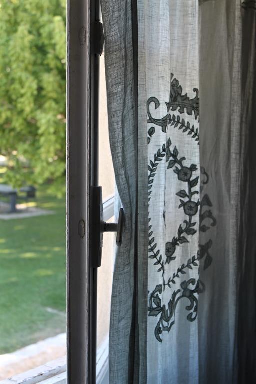 그라브종 Domaine De Fontbelle B&B 외부 사진